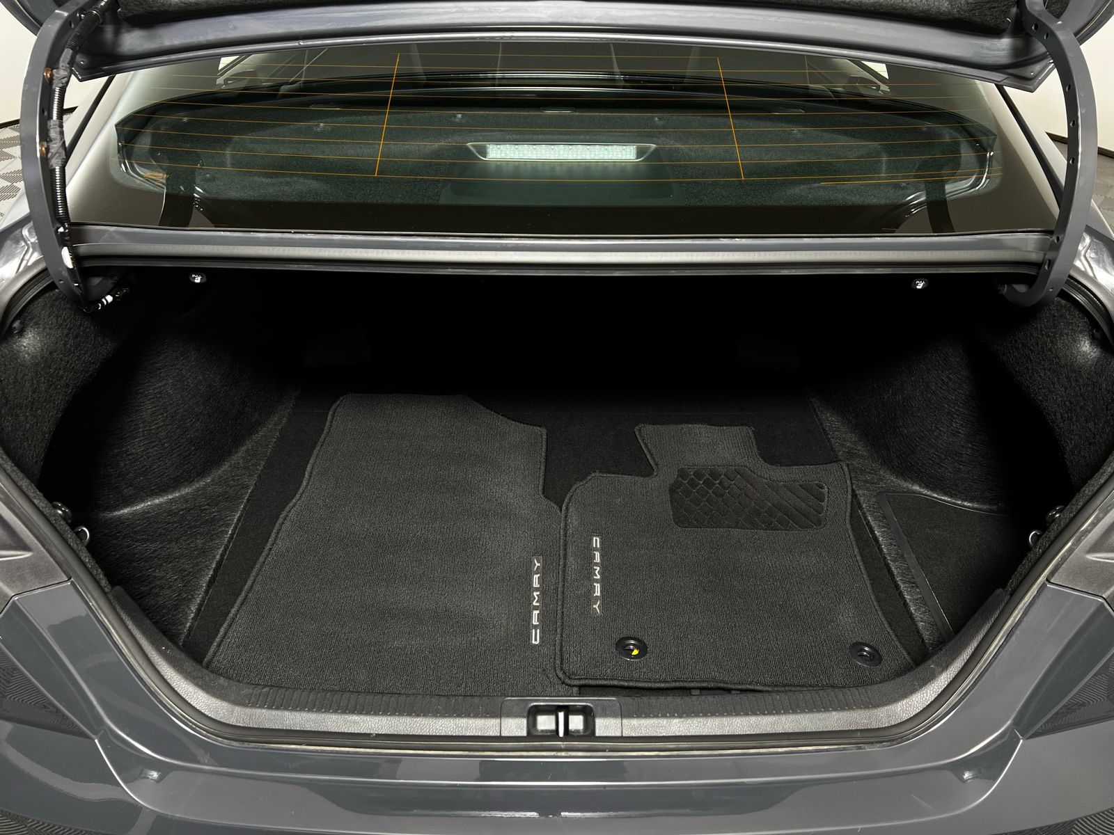 Thumbnail: 2025 Toyota Camry - 24