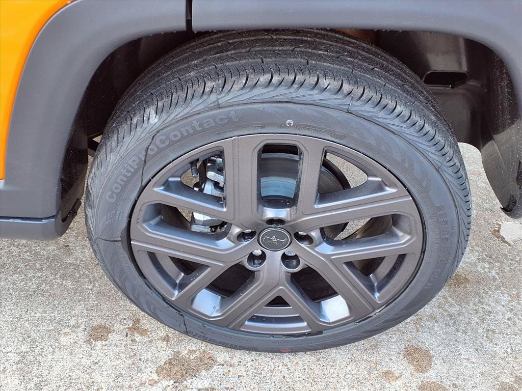 2026 Jeep Compass Latitude - 9