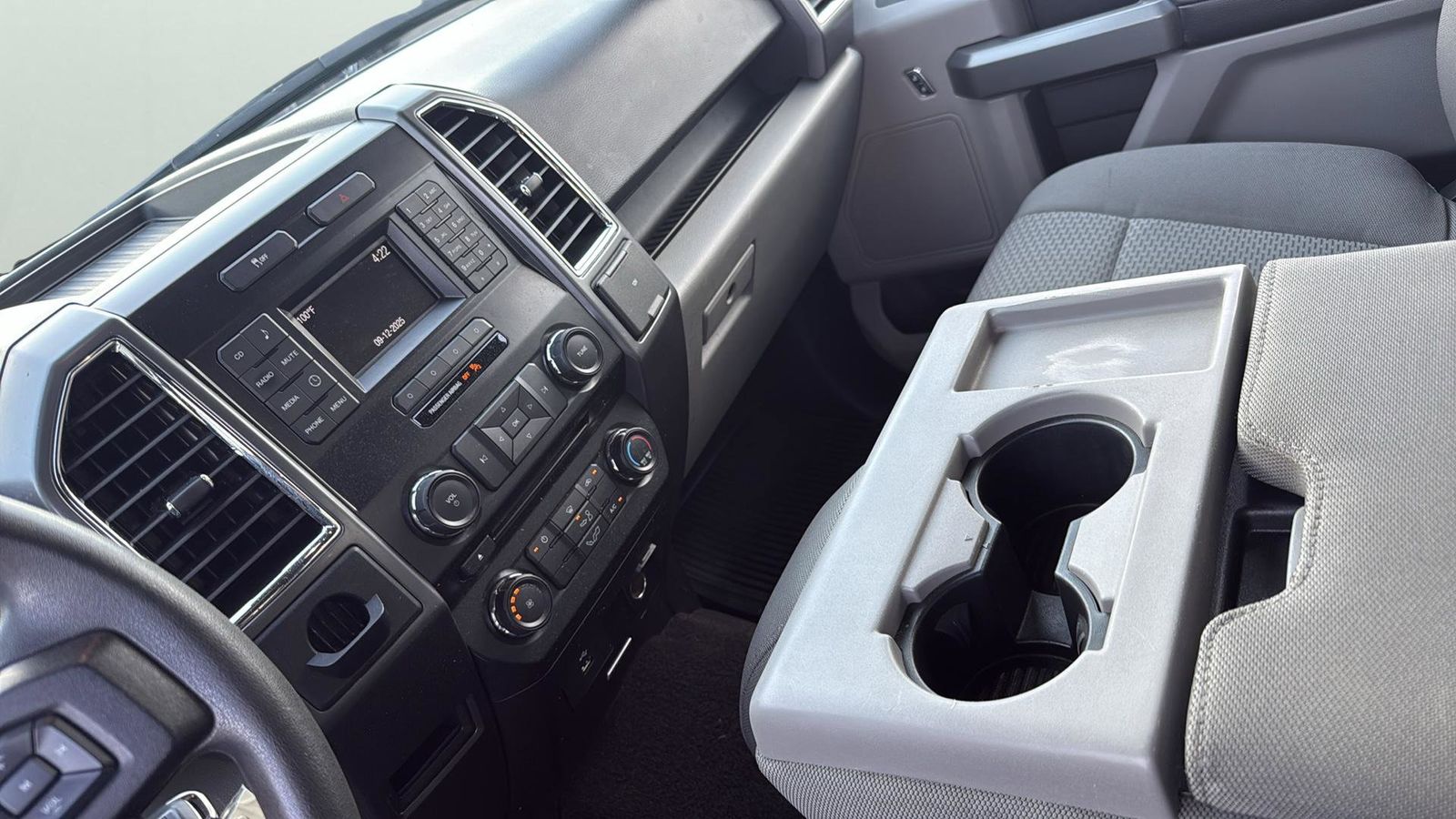 Used Car 2016 Ford F-150  Xlt For Sale In Austin, Texas