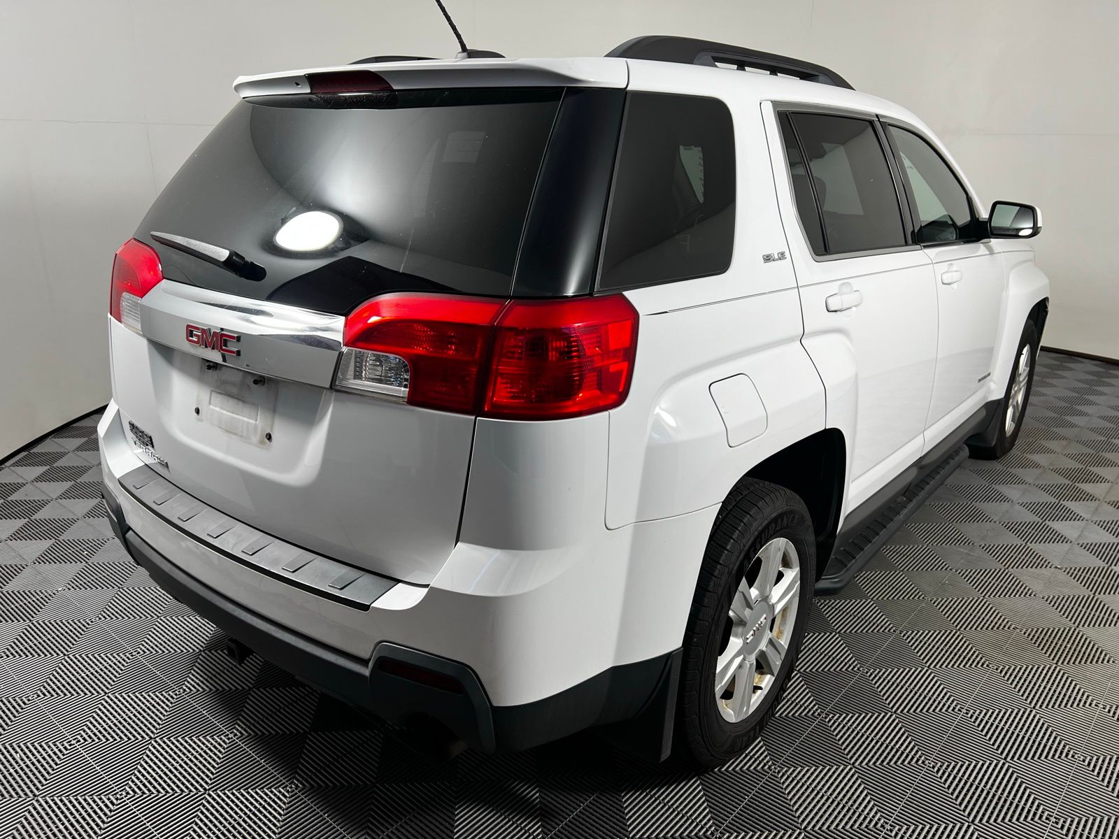 Thumbnail: 2015 GMC Terrain - 5