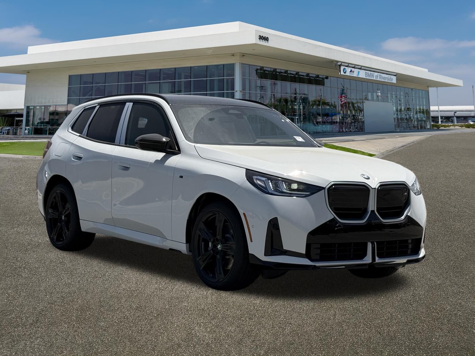 New 2026 White BMW M50 xDrive image 2