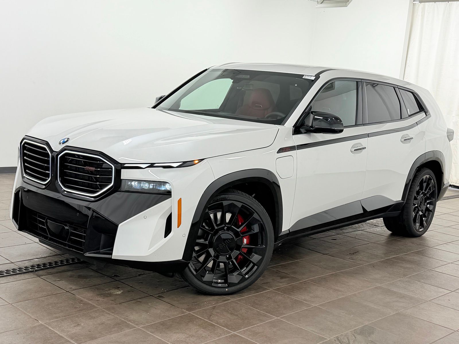Mineral White Metallic 2026 BMW XM SUV / Crossover All-Wheel Drive 8-Speed Automatic