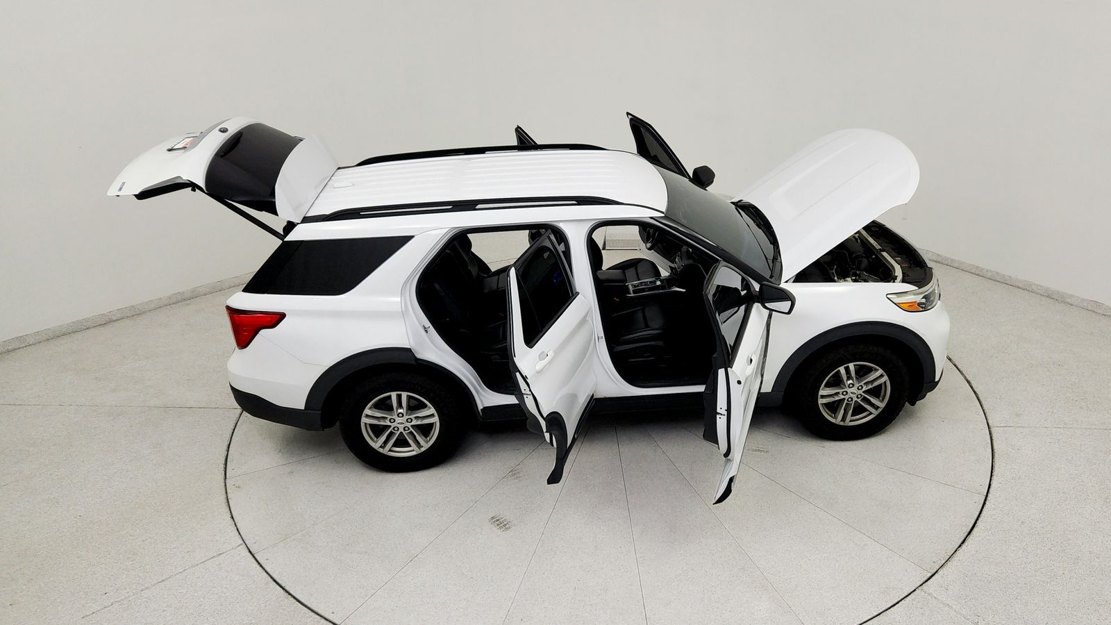 Certified Used 2020 White Ford XLT image 24