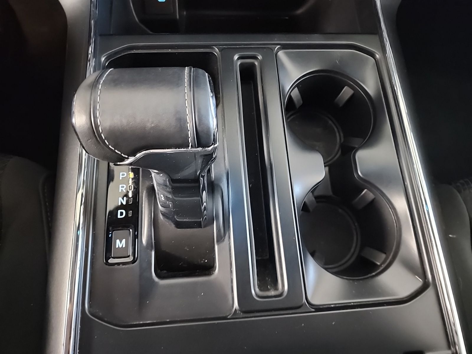 Certified Used 2023 Avalanche Ford XLT image 20