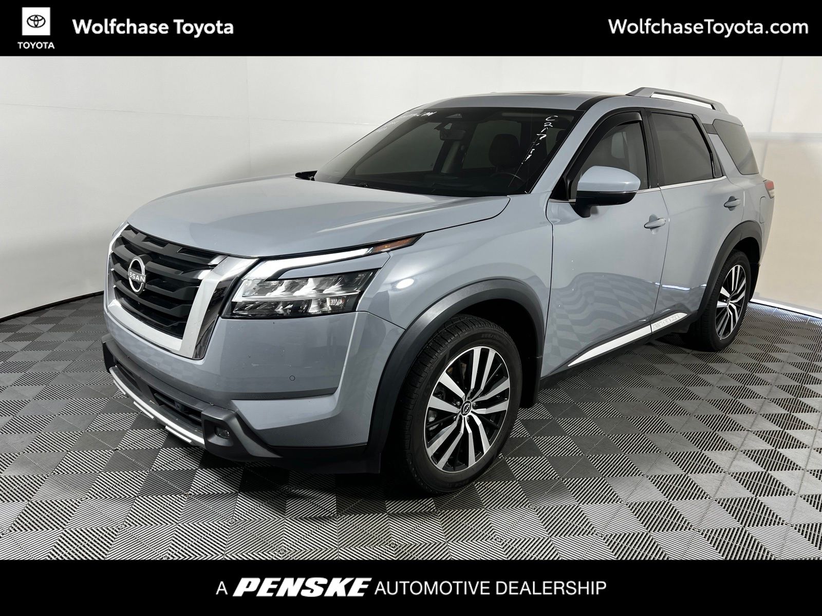 Thumbnail: 2023 Nissan Pathfinder - 1