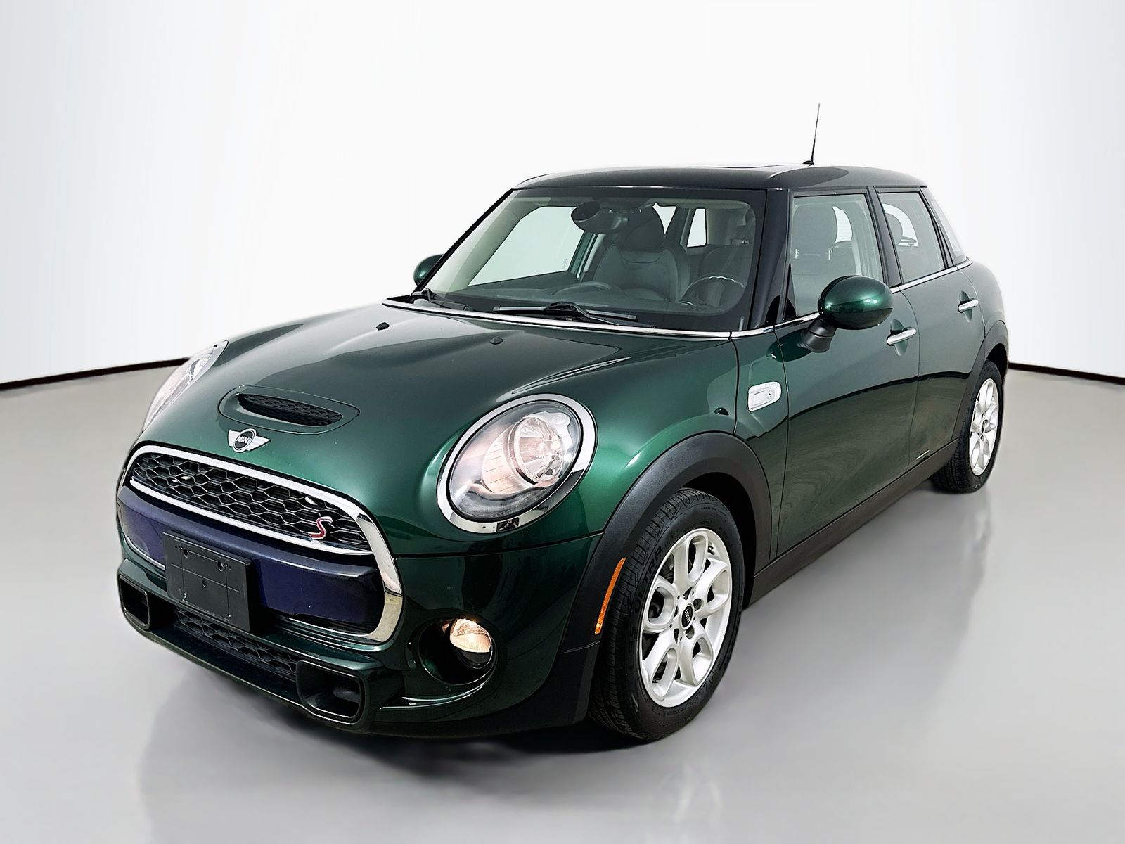 British Racing Green Metallic 2017 MINI Cooper Hatchback Front-Wheel Drive 7-Speed Automatic