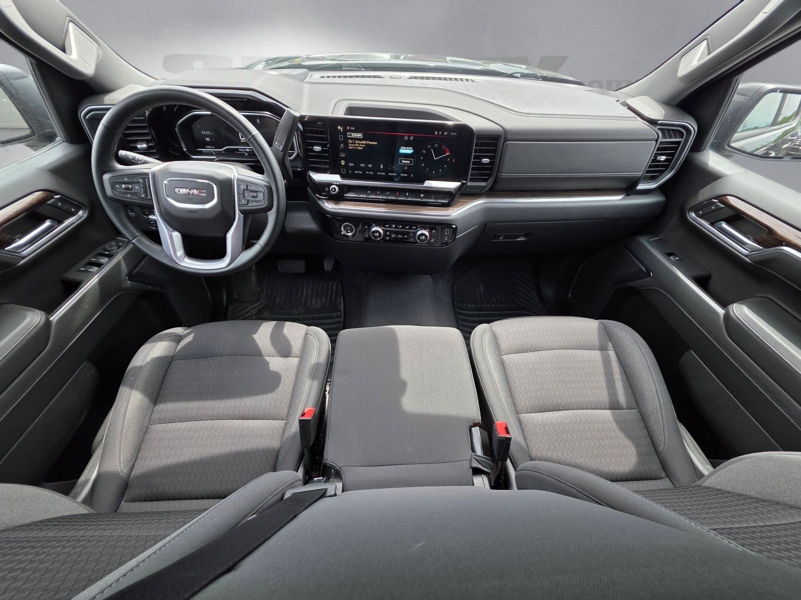 Used 2023 Black GMC Elevation image 3