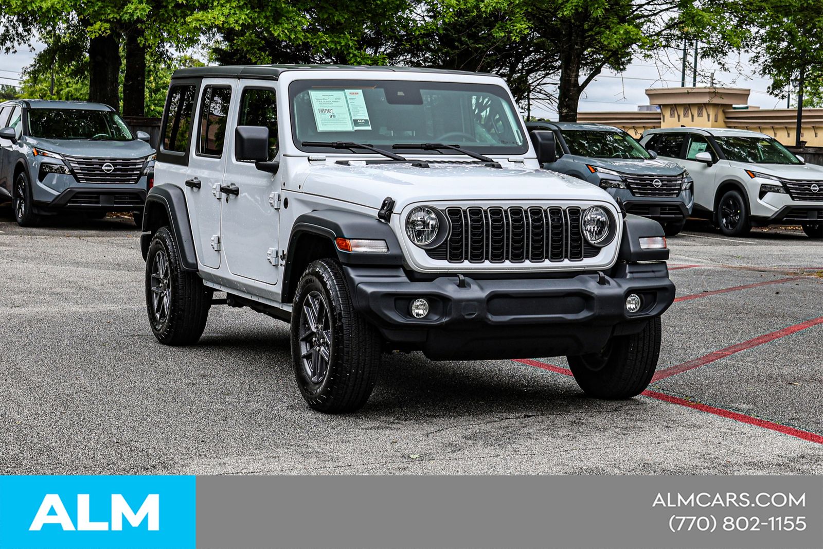 Used 2025 White Jeep Sport S image 6
