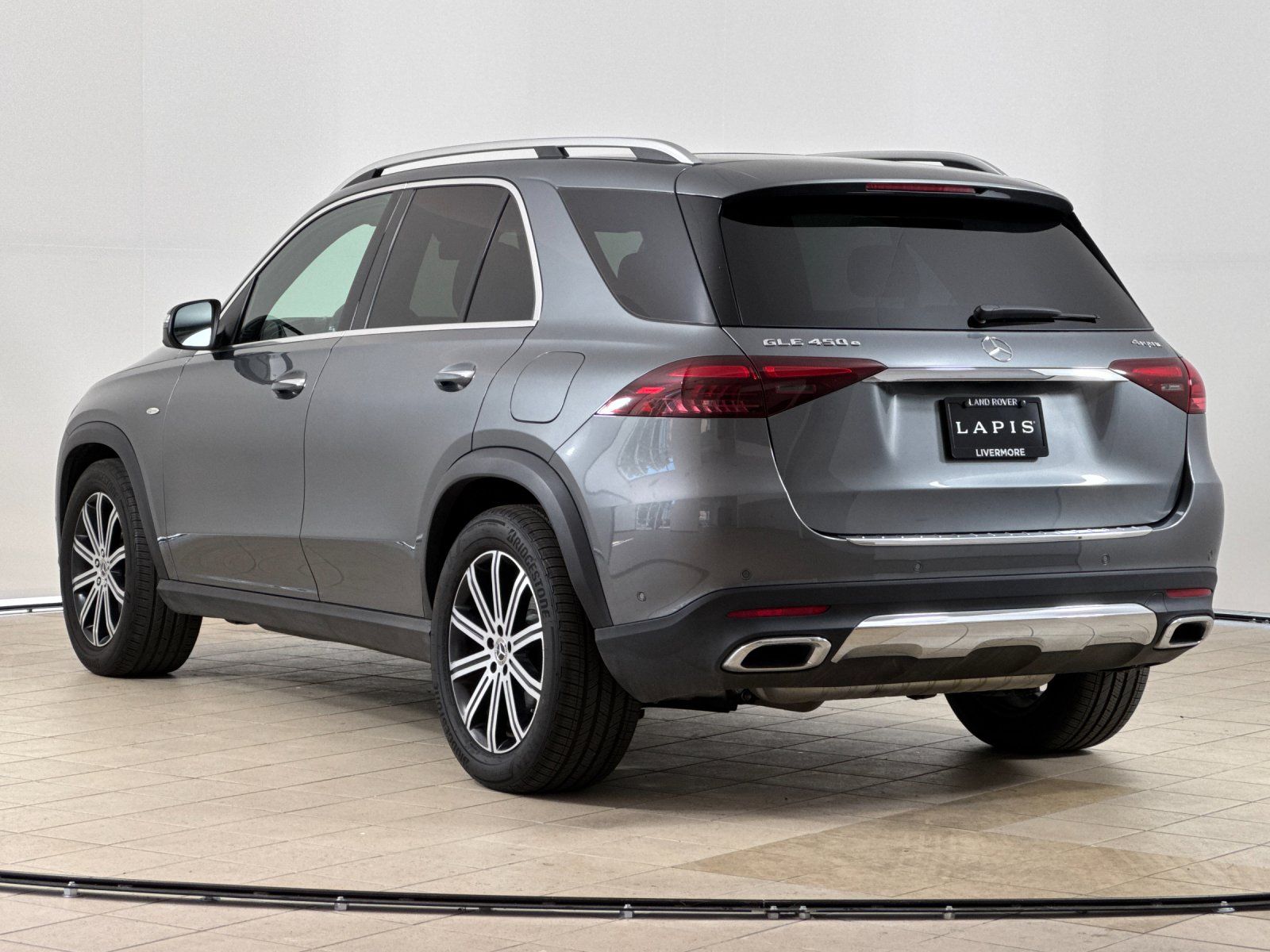 2025 Mercedes-Benz GLE GLE 450e — full photo 4 of 29