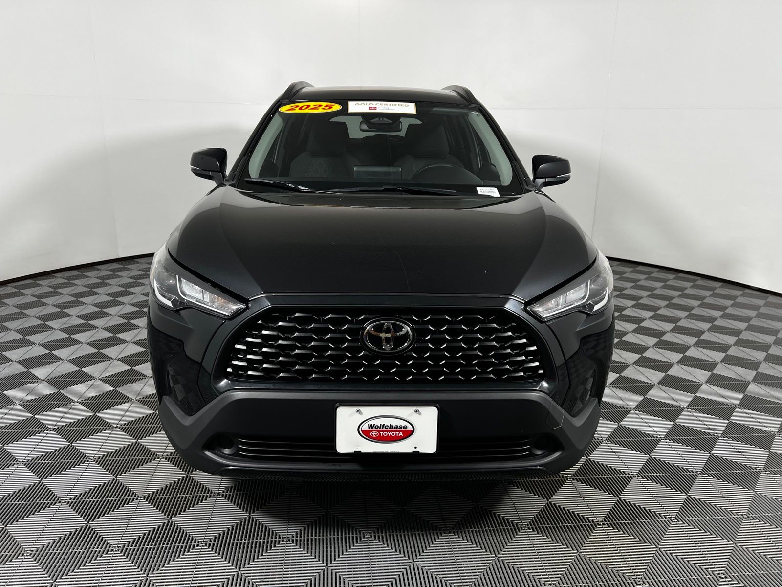 Thumbnail: 2025 Toyota Corolla Cross - 2