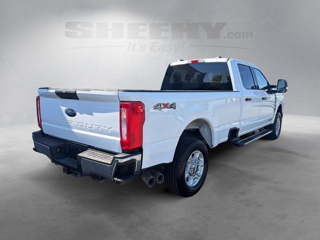 Certified Used 2025 Oxford White Ford XLT image 14