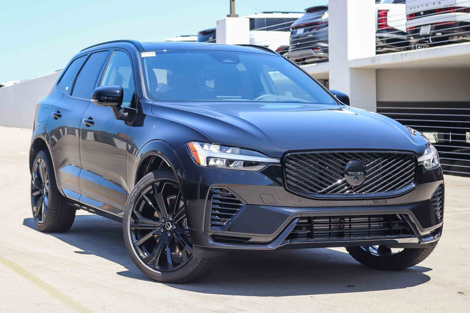 2026 Volvo XC60 Plug-In Hybrid T8 Ultra Black Edition