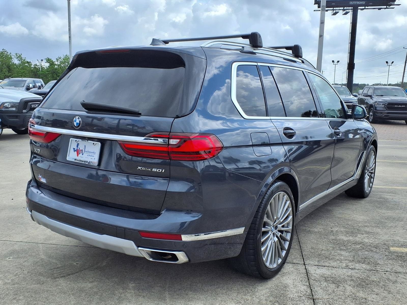 2019 BMW X7 xDrive50i - 4