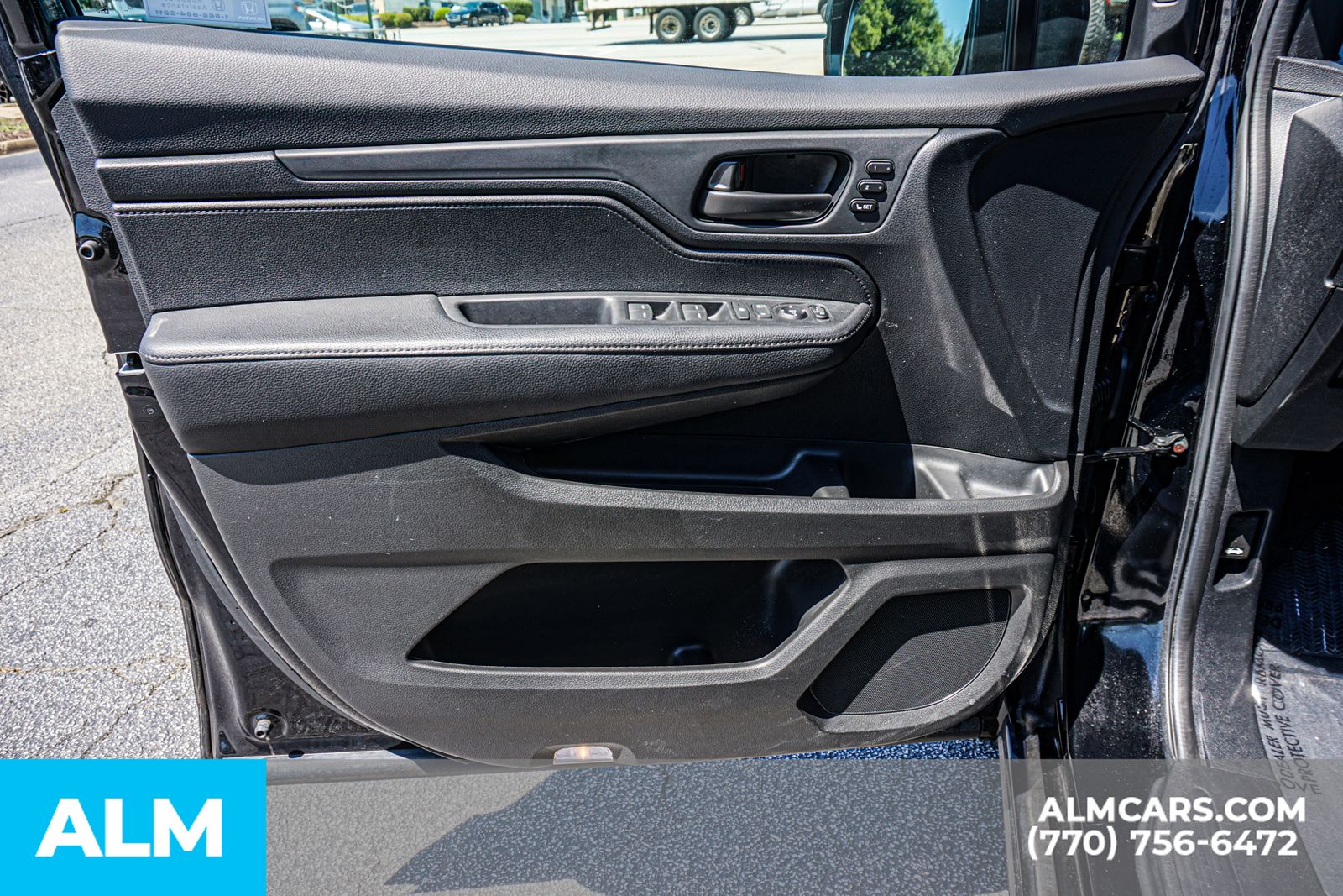 Used 2024  Honda Sport image 48
