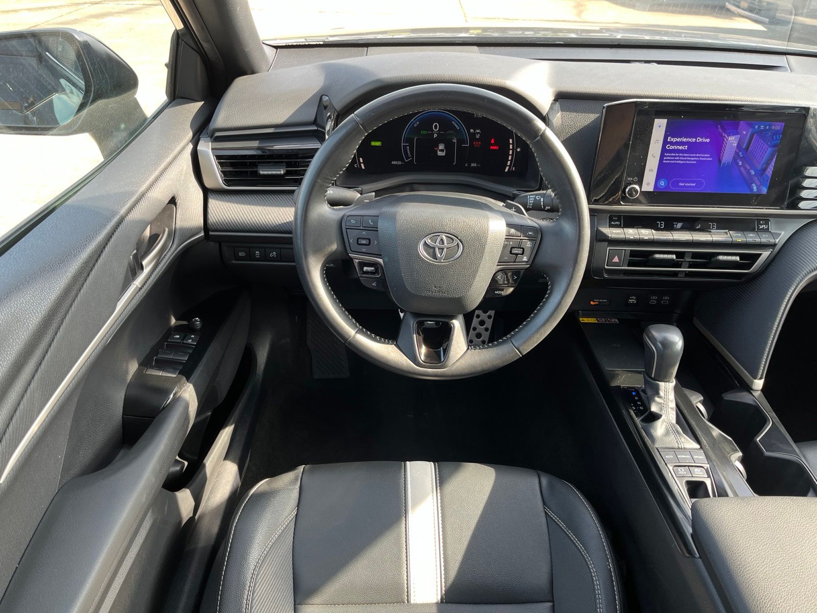 2025 Toyota Camry SE - 10