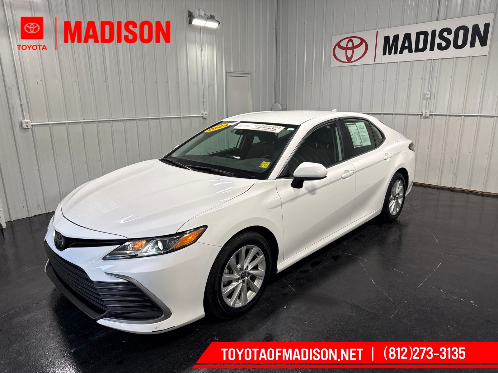 Ice 2024 Toyota Camry Sedan Front-Wheel Drive 8-Speed Automatic