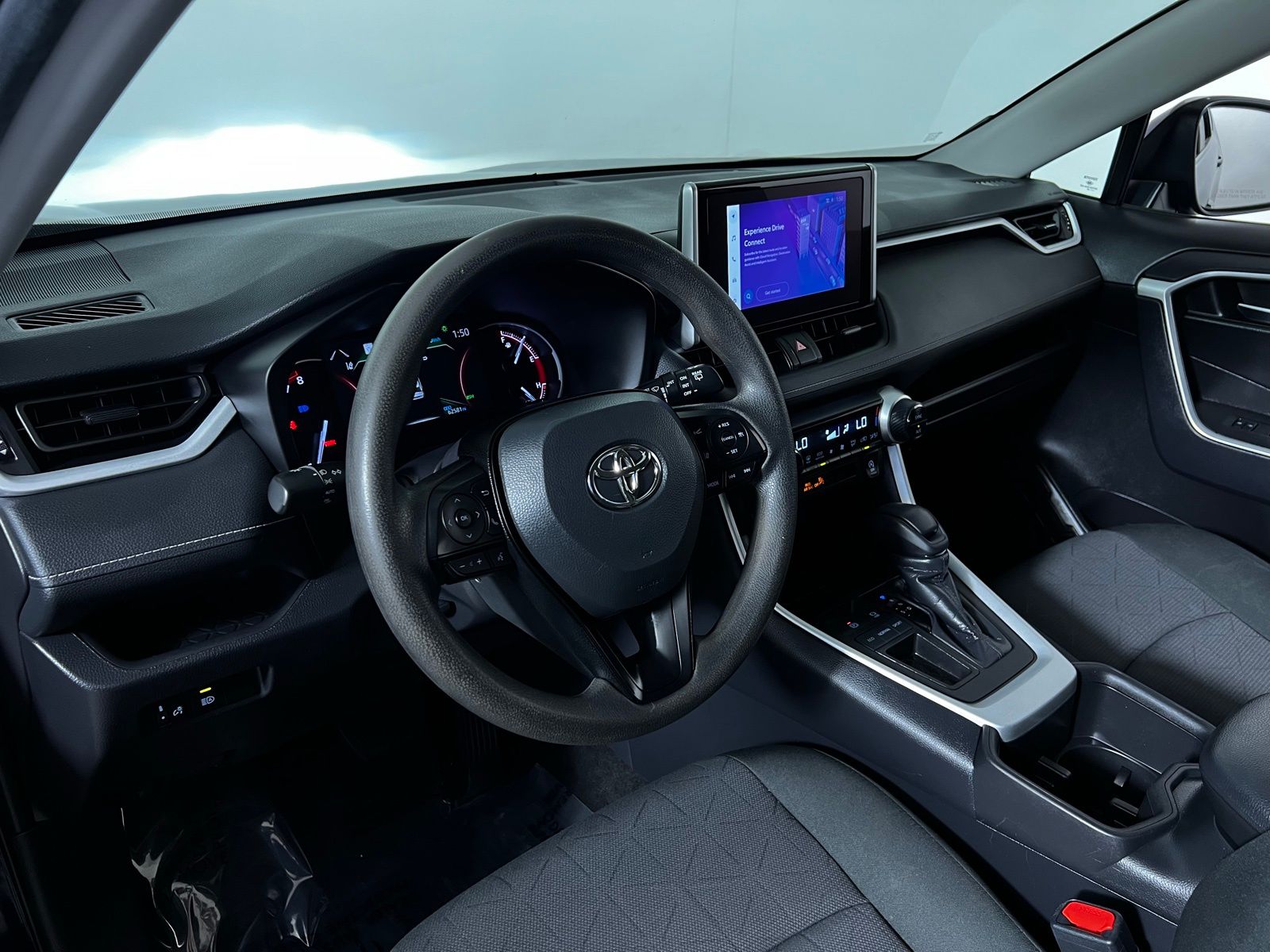 Thumbnail: 2024 Toyota RAV4 - 12