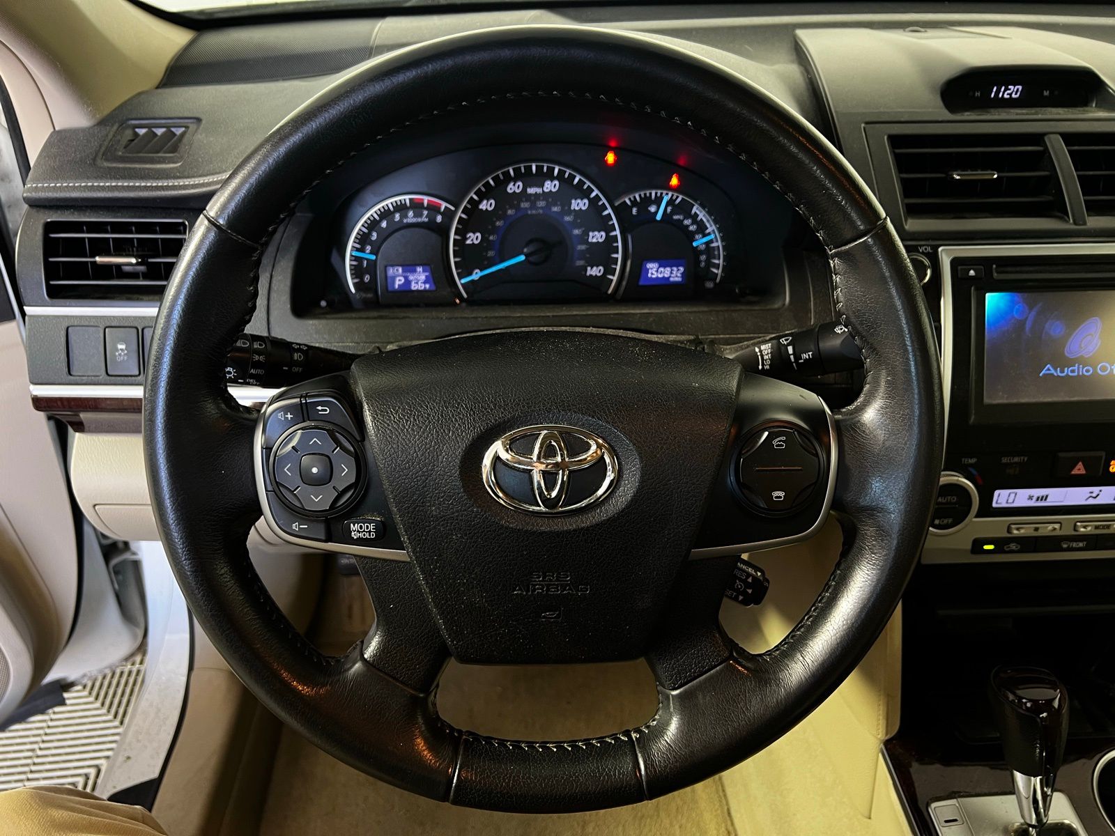 Thumbnail: 2014 Toyota Camry - 9