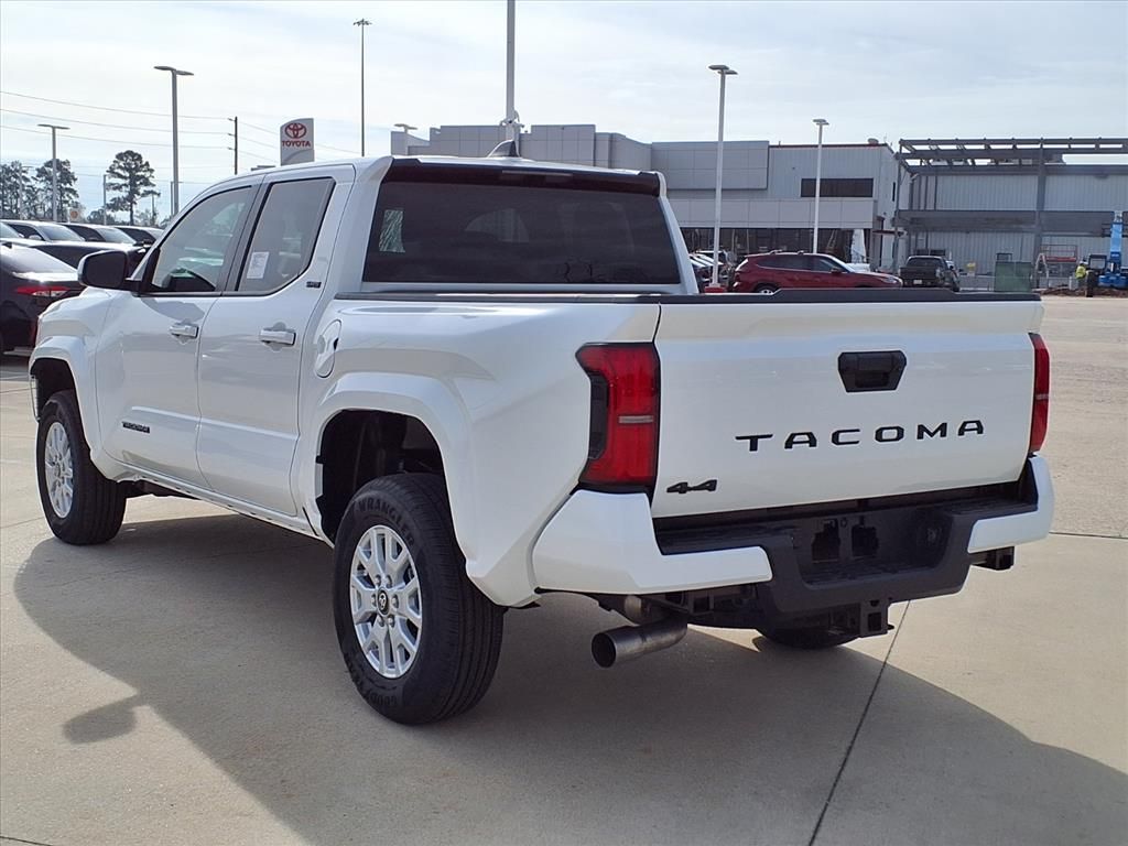 2026 Toyota Tacoma SR5 - 1