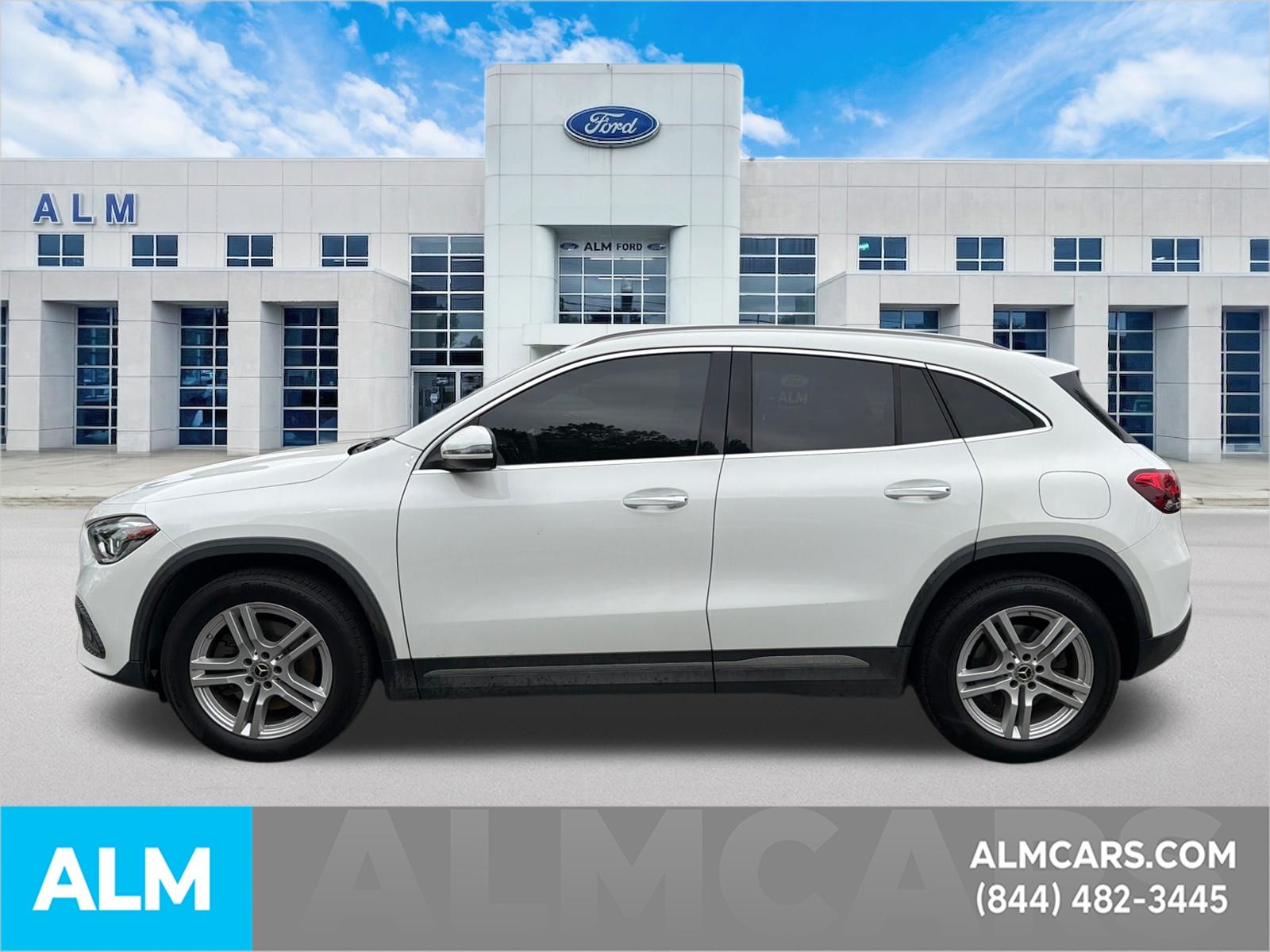 Used 2021 Black Mercedes-Benz GLA 250 image 9