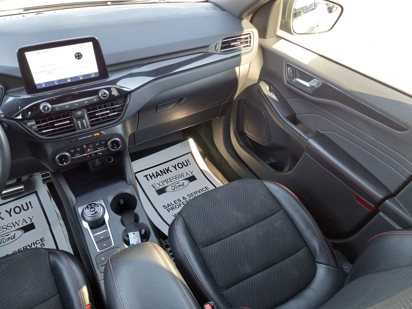 2024 Ford Escape image 16