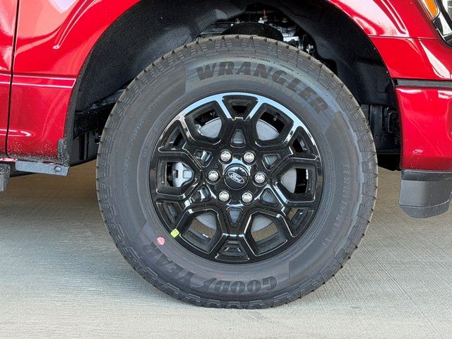 New 2026 Ruby Red Metallic Tinted Clearcoat Ford XLT image 4