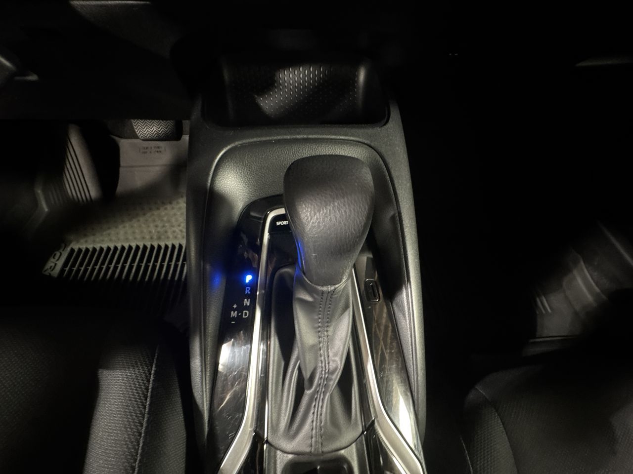 2022 Toyota Corolla SE photo 22