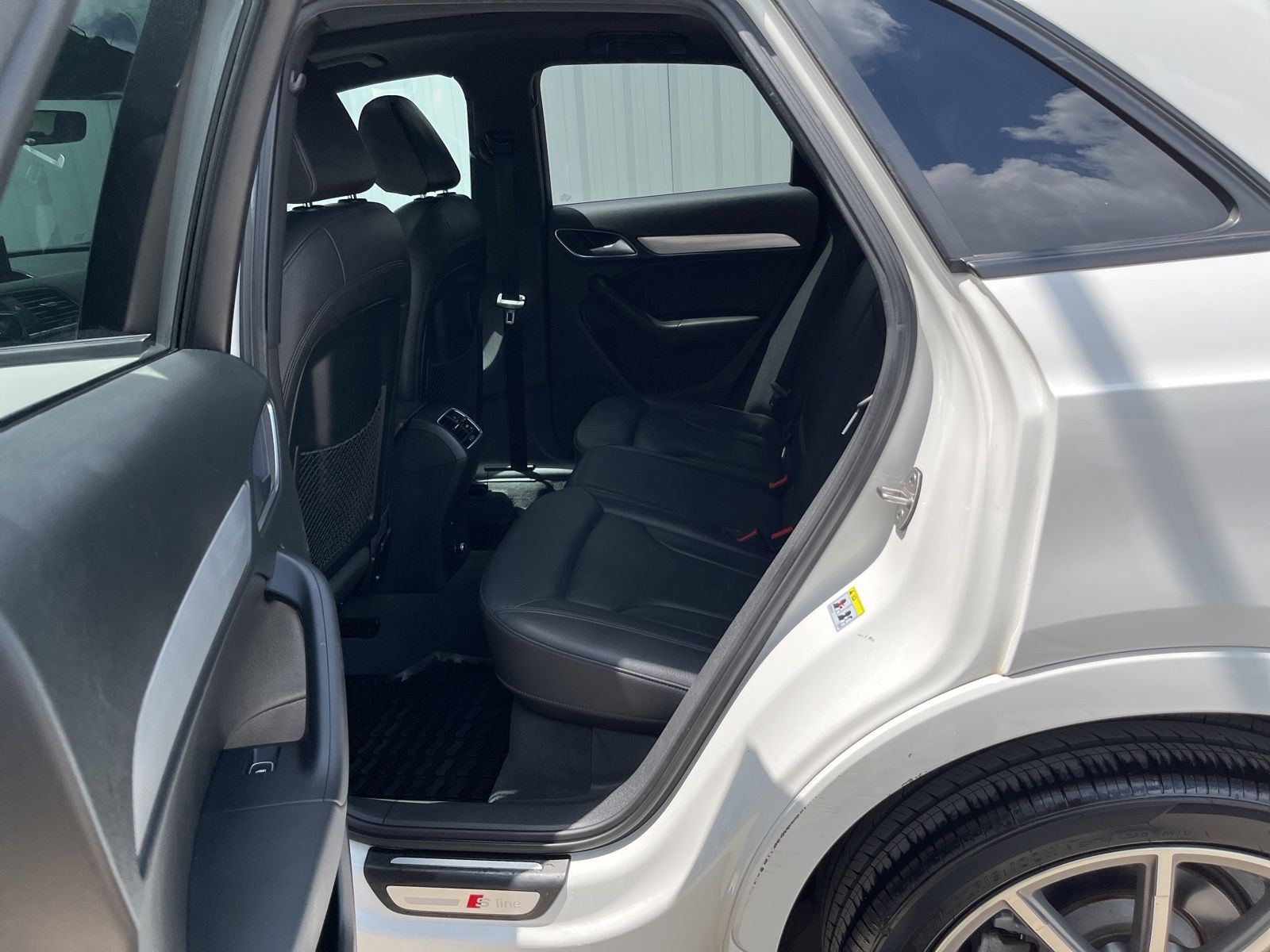 Used Car 2018 Audi Q3  2.0t Premium For Sale Under $15,000 In Austin, Texas