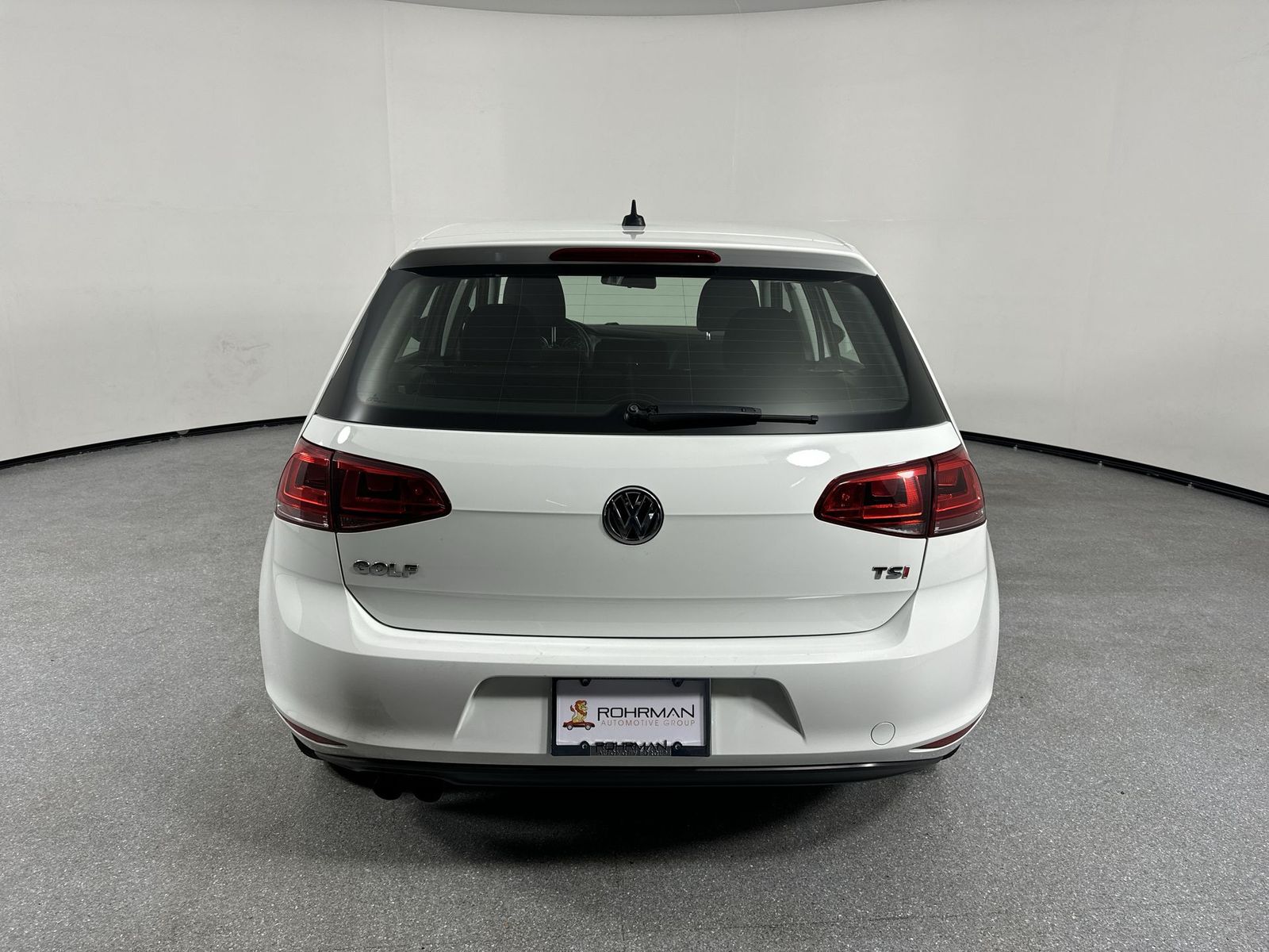 2016 Volkswagen Golf TSI S 4-Door 6