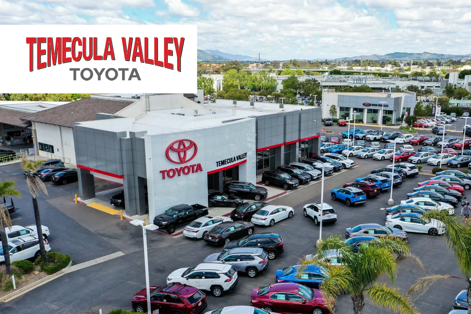 Used 2015 Gray Toyota SE image 32