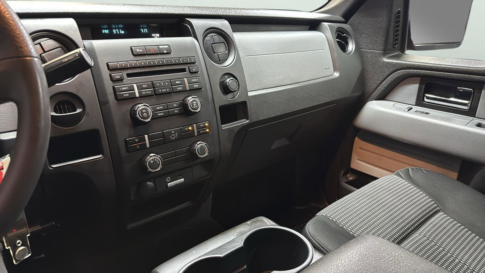 Used Car 2014 Ford F-150  Stx For Sale Under $25,000 In Austin, Texas