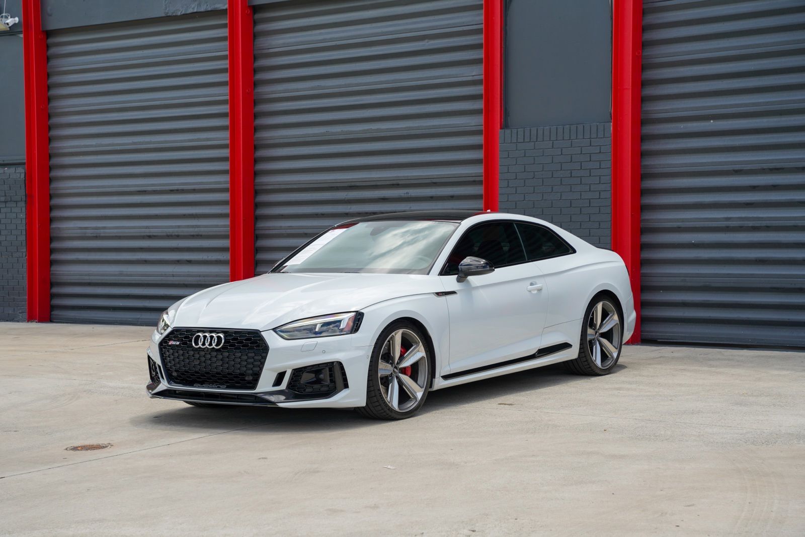 Glacier White 2019 Audi RS 5 2.9 TFSI quattro AWD Coupe All-Wheel Drive 8-Speed Automatic