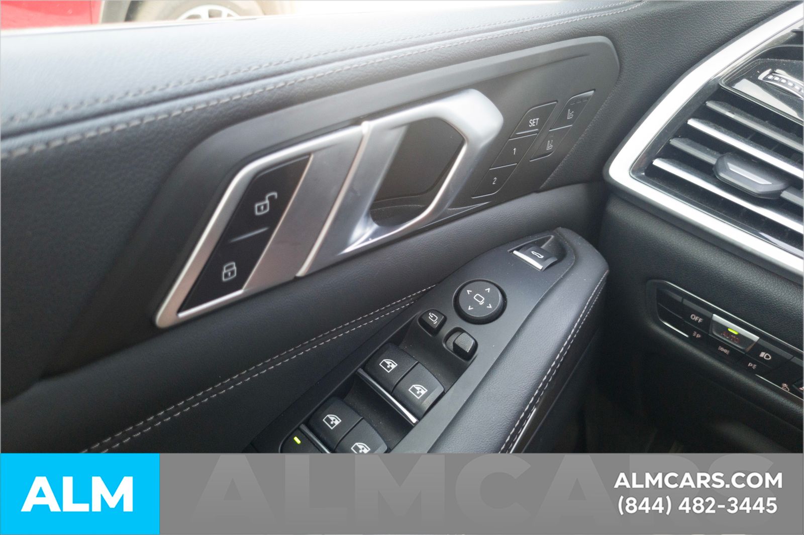 Used 2022 Black BMW xDrive40i image 15