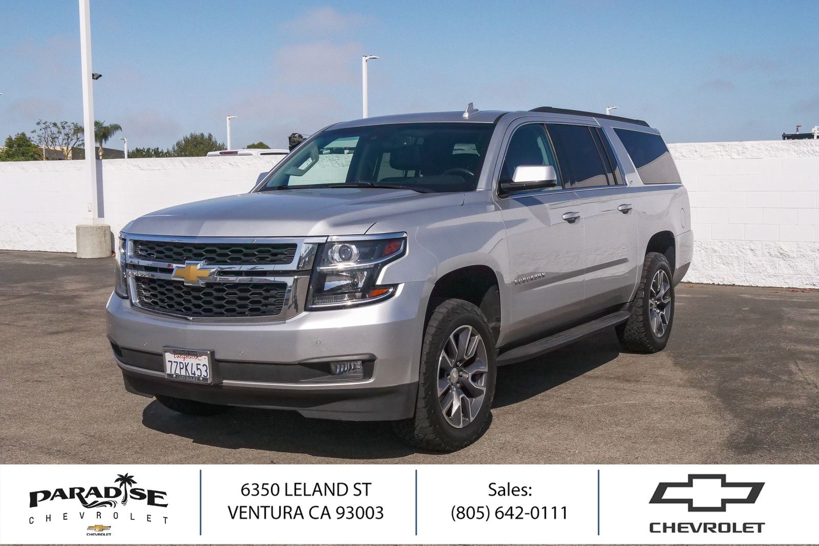 Silver Ice Metallic 2017 Chevrolet Suburban SUV / Crossover 4X2 6-Speed Automatic Overdrive
