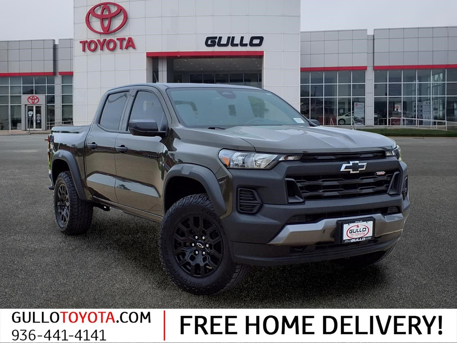 2024 Chevrolet Colorado Trail Boss - 0
