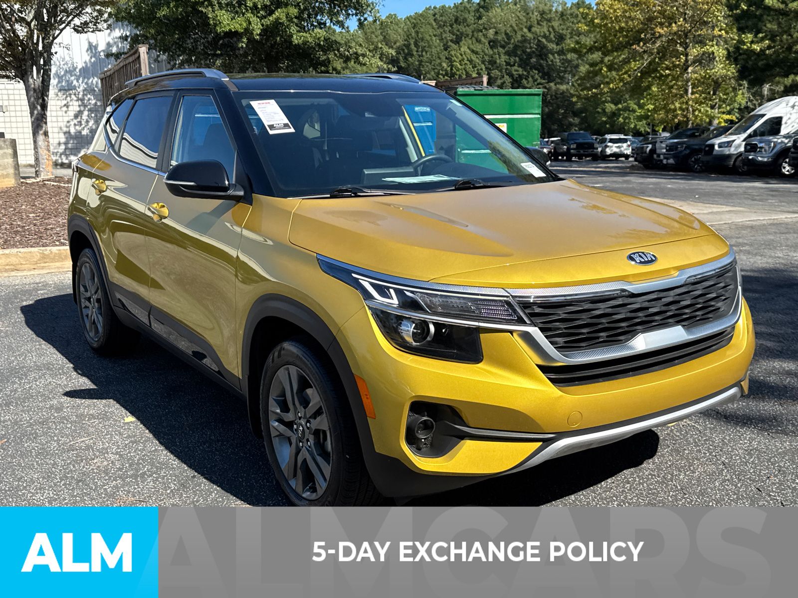 2021 Kia Seltos S photo 2