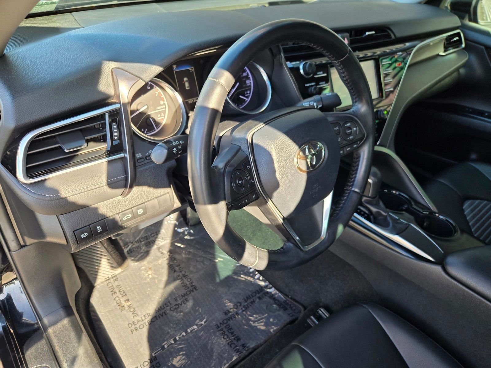 View vehicle photo 5