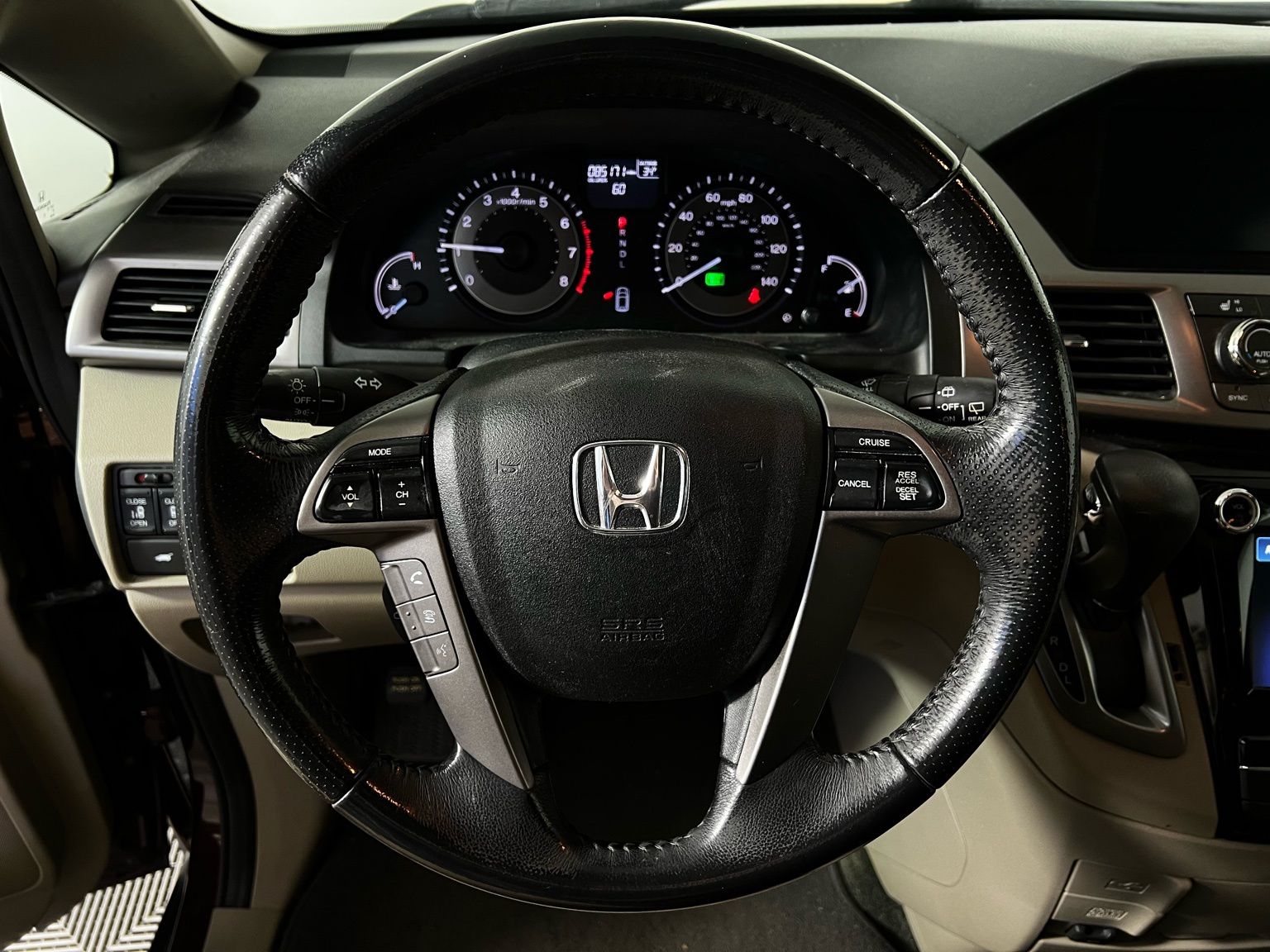 Thumbnail: 2016 Honda Odyssey - 9