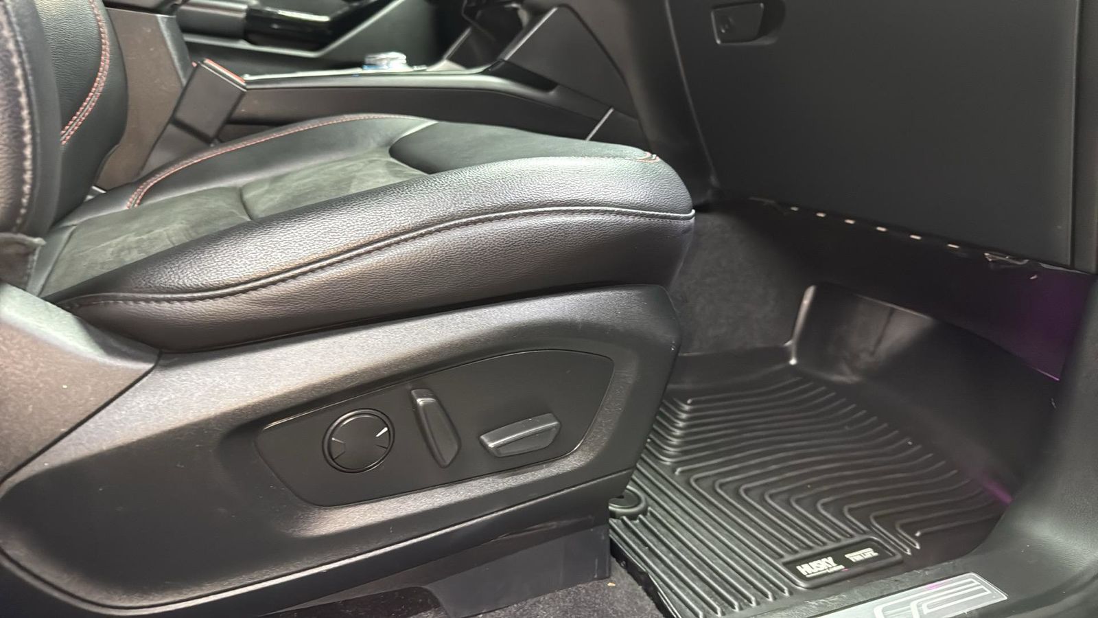 Used Car 2023 Ford Explorer  St-line For Sale Under $30,000 In Austin, Texas