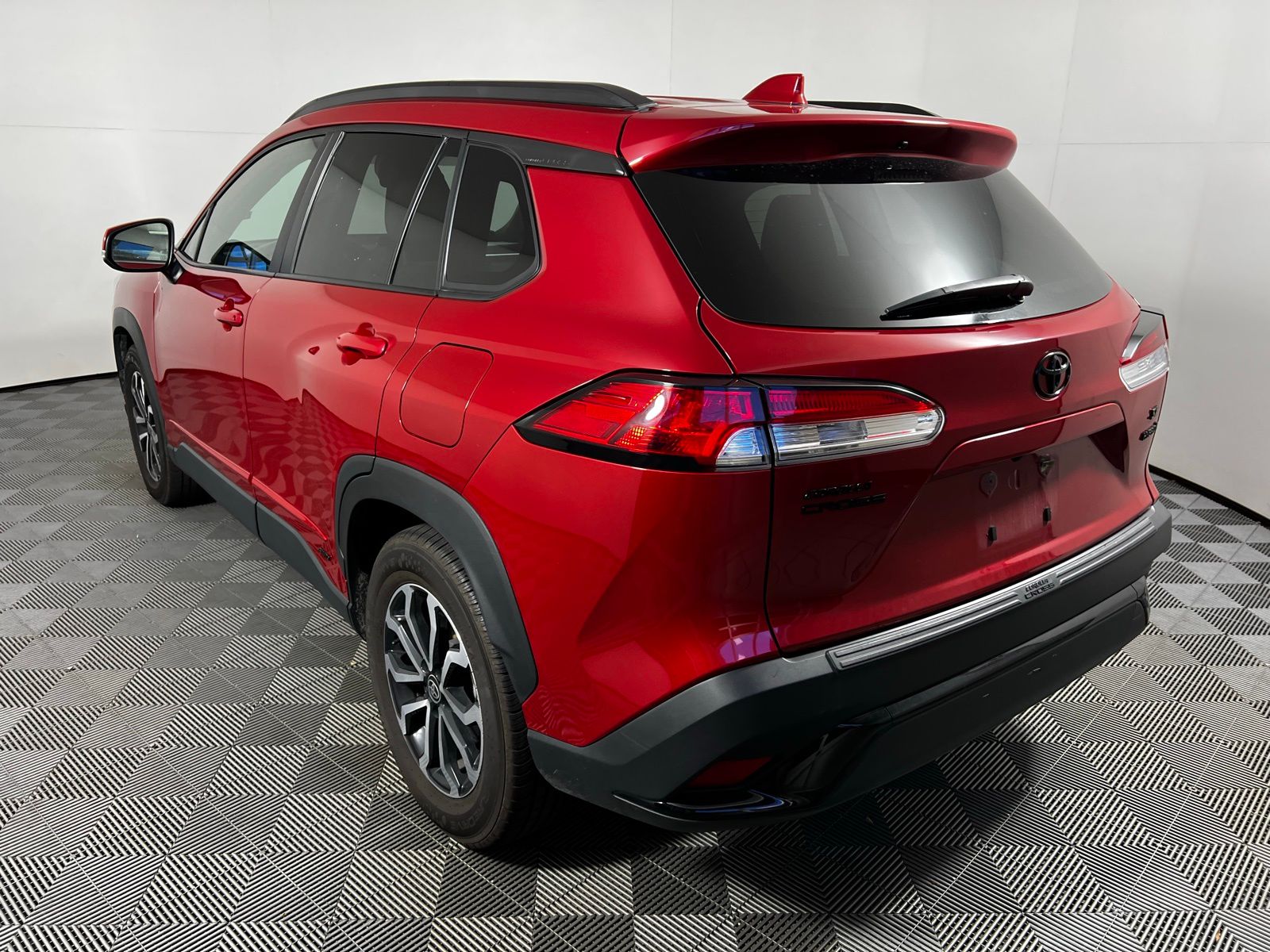 Thumbnail: 2023 Toyota Corolla Cross - 7