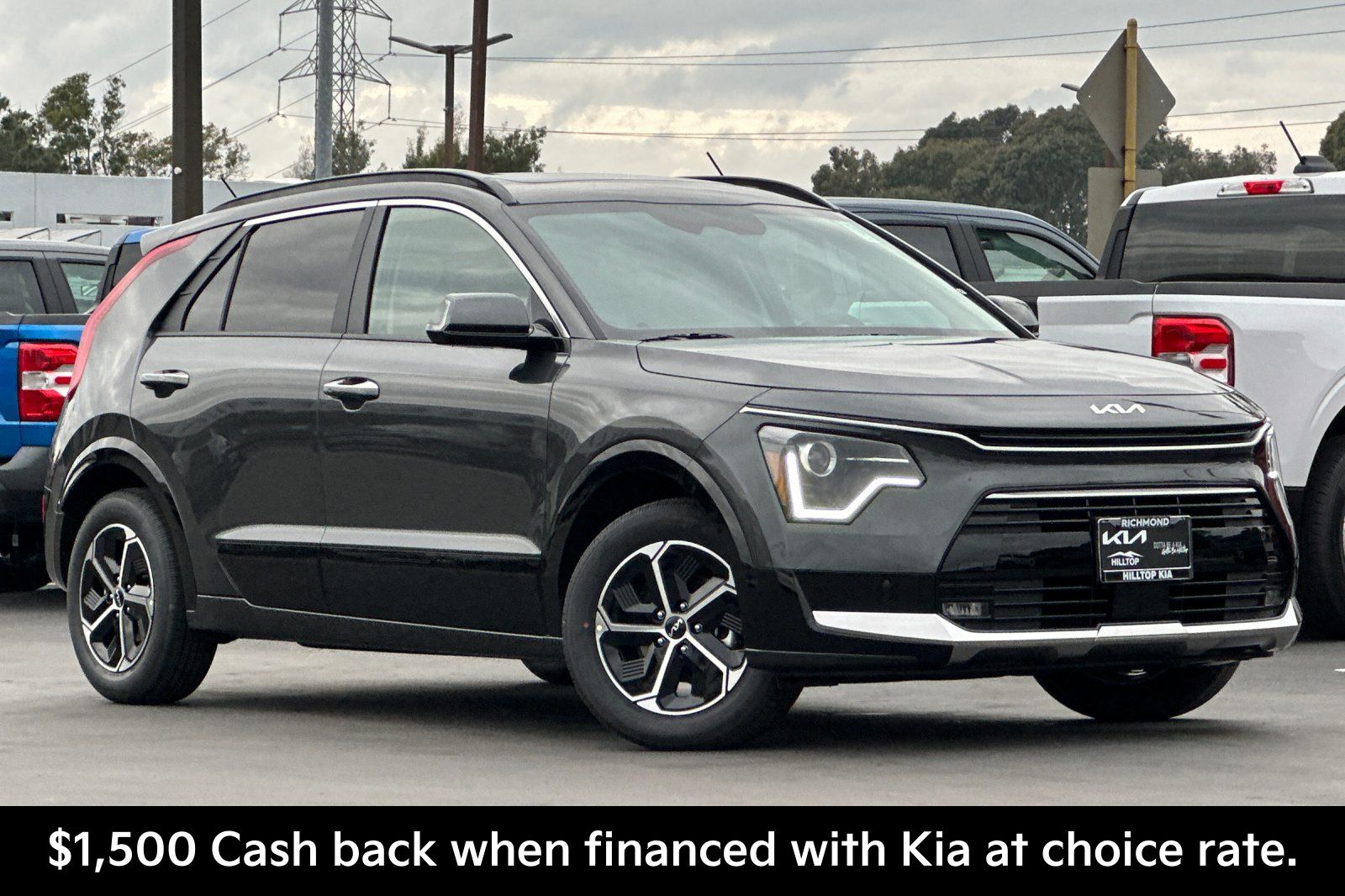 View vehicle photo 2