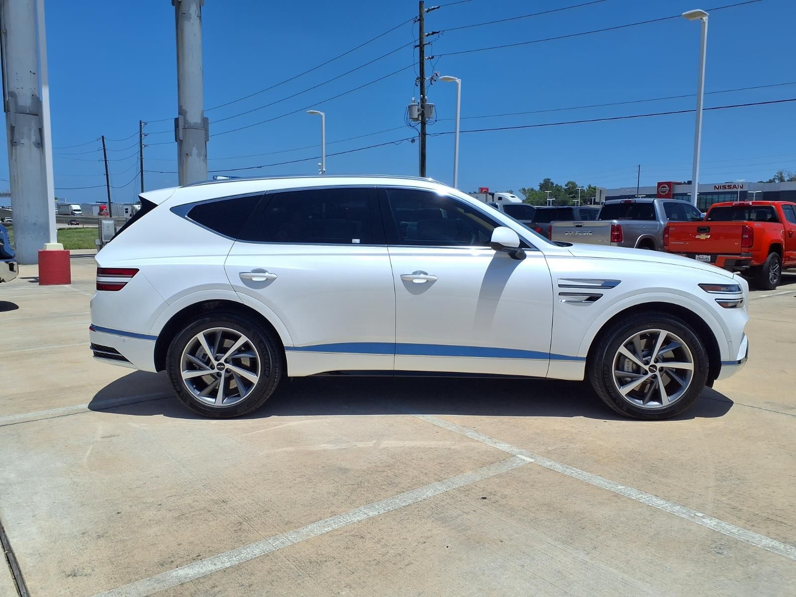2025 Genesis GV80 3.5T Advanced White at Texan Dodge Chrysler Jeep Ram