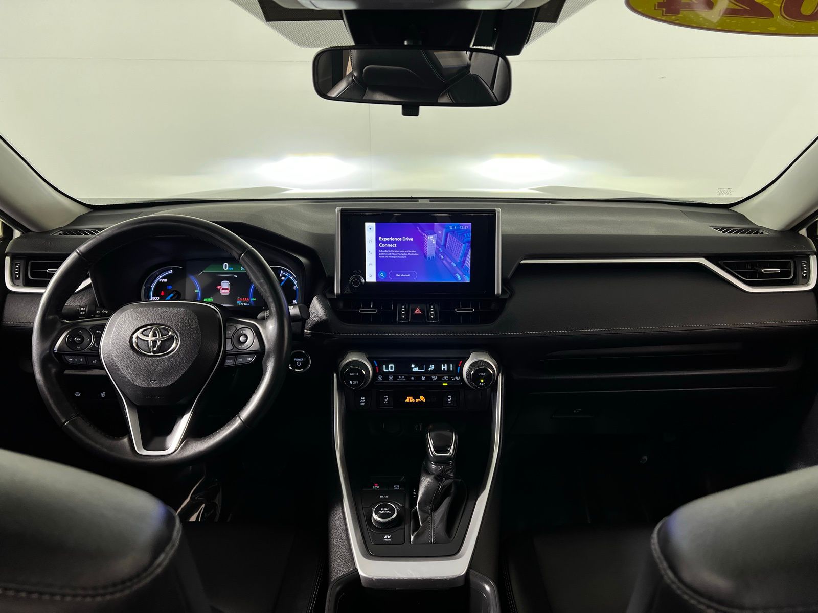 Thumbnail: 2024 Toyota RAV4 - 27