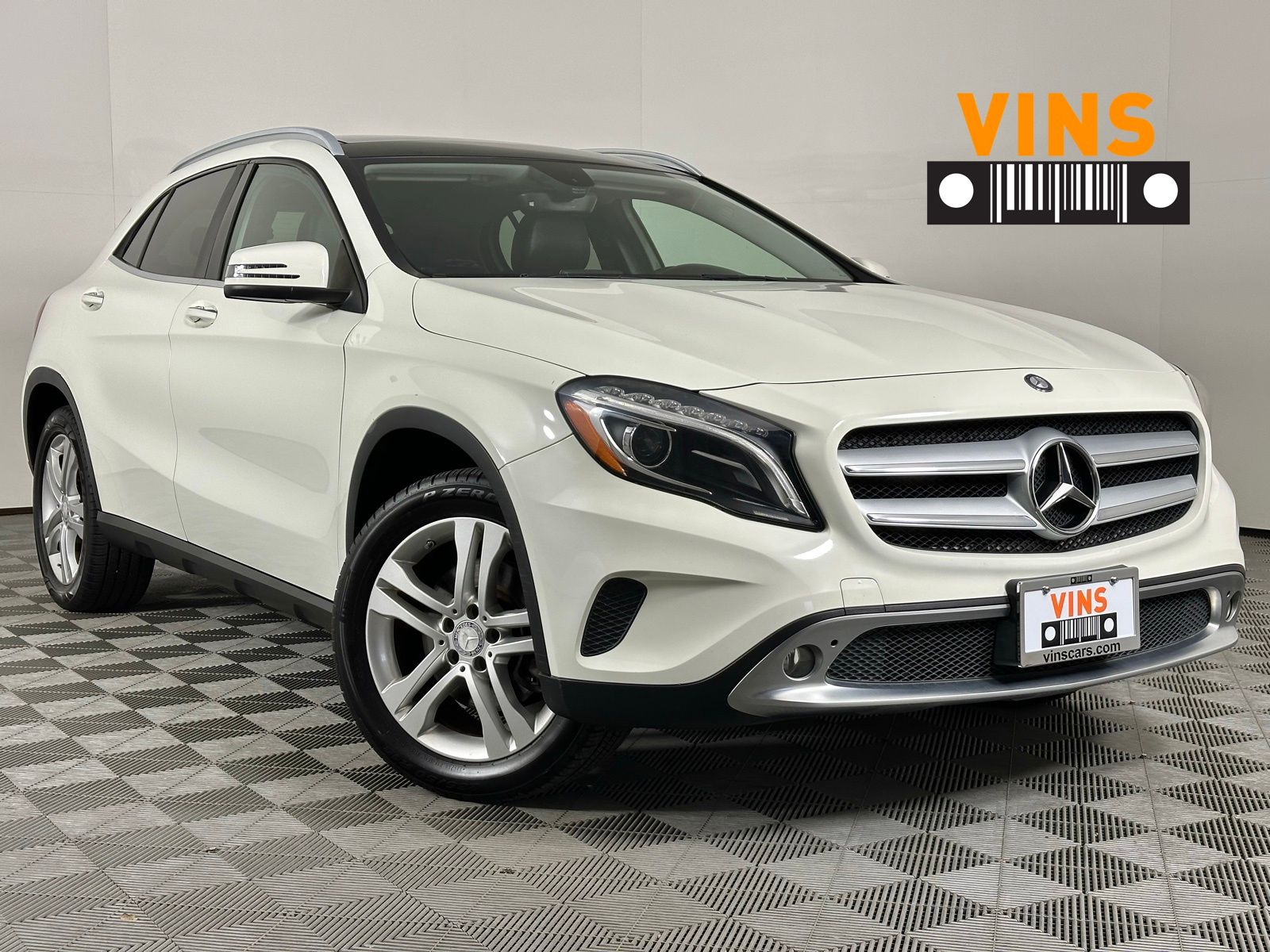 2015 Mercedes-Benz GLA GLA250 4MATIC's photo