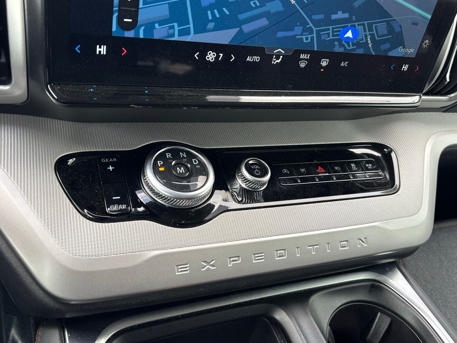 View vehicle photo 4