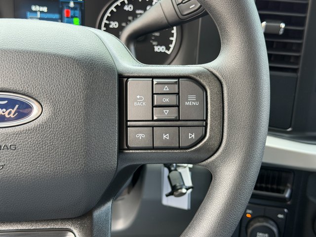 New 2026 Oxford White Ford XL image 31