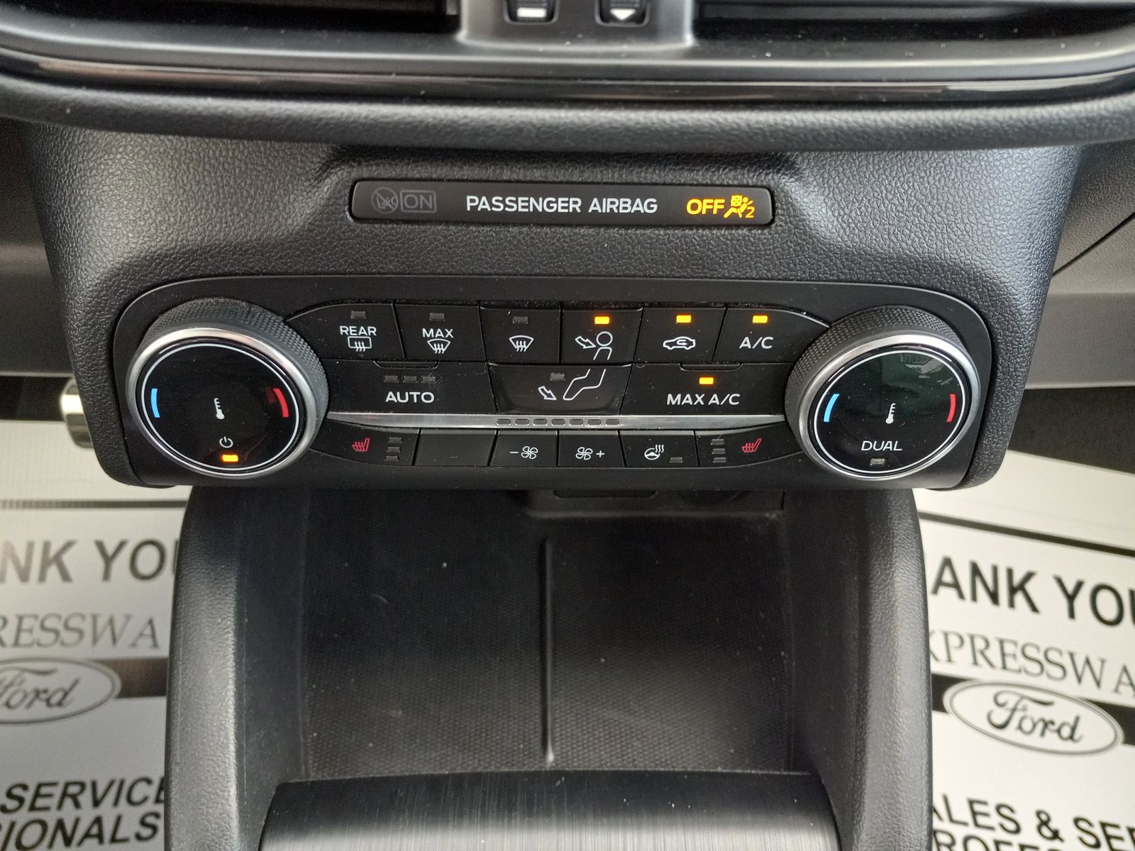 2024 Ford Escape image 23