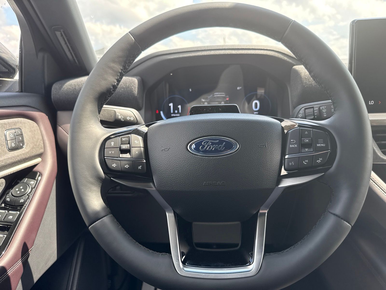 2026 Ford Explorer image 18