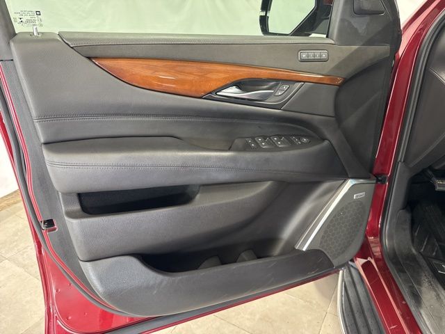 Used Car 2018 Cadillac Escalade  Luxury For Sale Under $30,000 In Austin, Texas