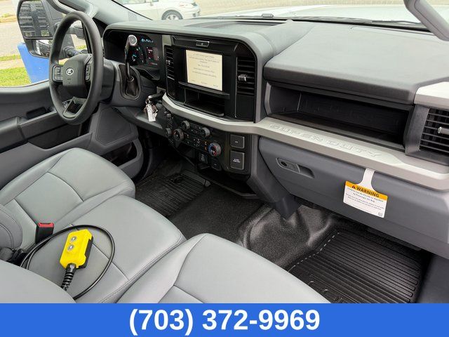 New 2026 Oxford White Ford XL image 10